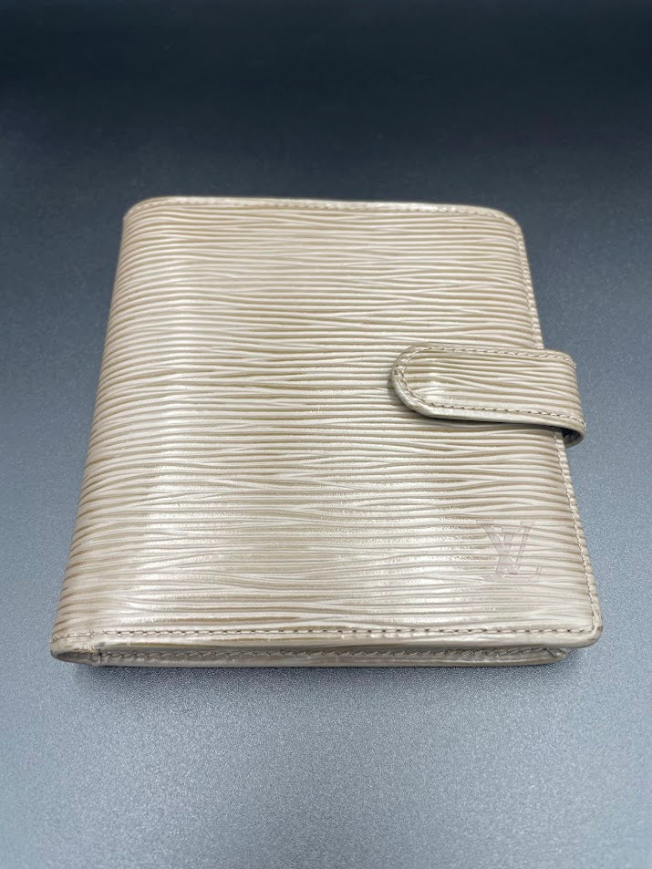Louis Vuitton Lilac Epi Leather Wallet